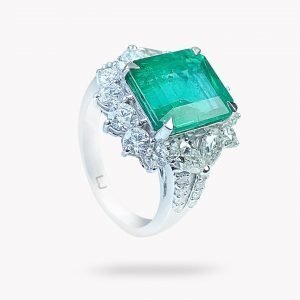 anillo de oro blanco con diamantes y esmeralda - Luque Joyeros